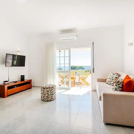 Marina Vista Retreat Villa *
